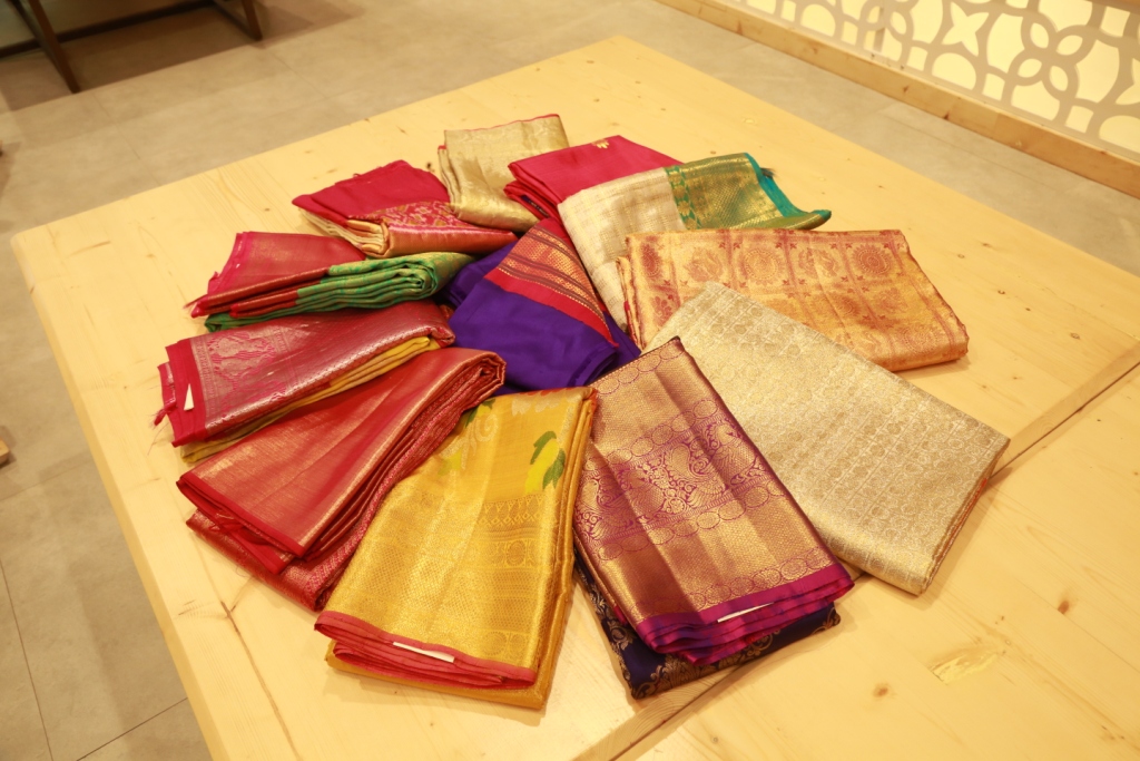 Best wedding pattu sarees boutiques in Vijayawada